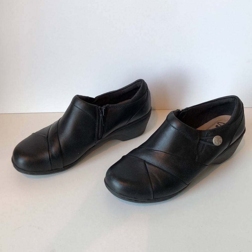 Clarks‎ Channing Ann Black Leather Slip on Loafer Career Dress Shoe - Picture 2 of 7